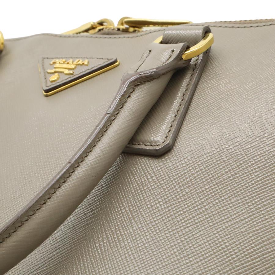 PRADA プラダ トライアングルロゴ ハンドバッグ ドーム型 2WAY ショルダーバッグ 斜め掛け サフィアーノ レザー グレージュ ゴールド金具 | PRADA | 07
