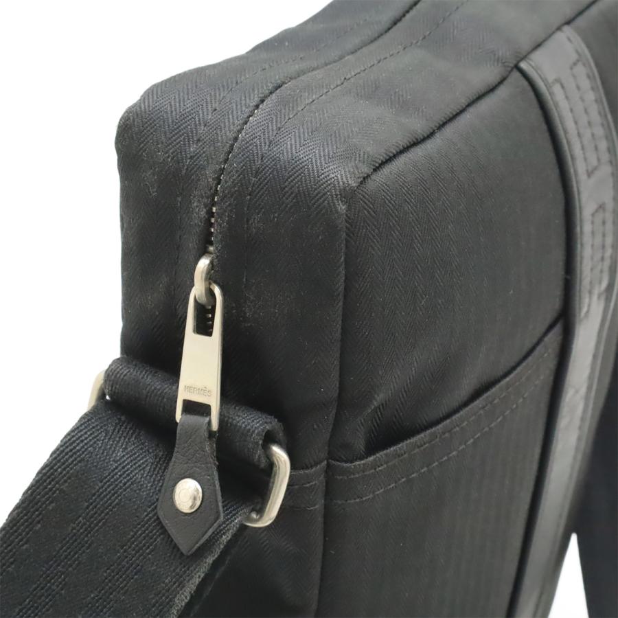 HERMES エルメス アカプルコ バンドリエールMM ショルダーバッグ ポシェット 斜め掛け トワルシェブロン レザー ブラック 黒 | HERMES | 04