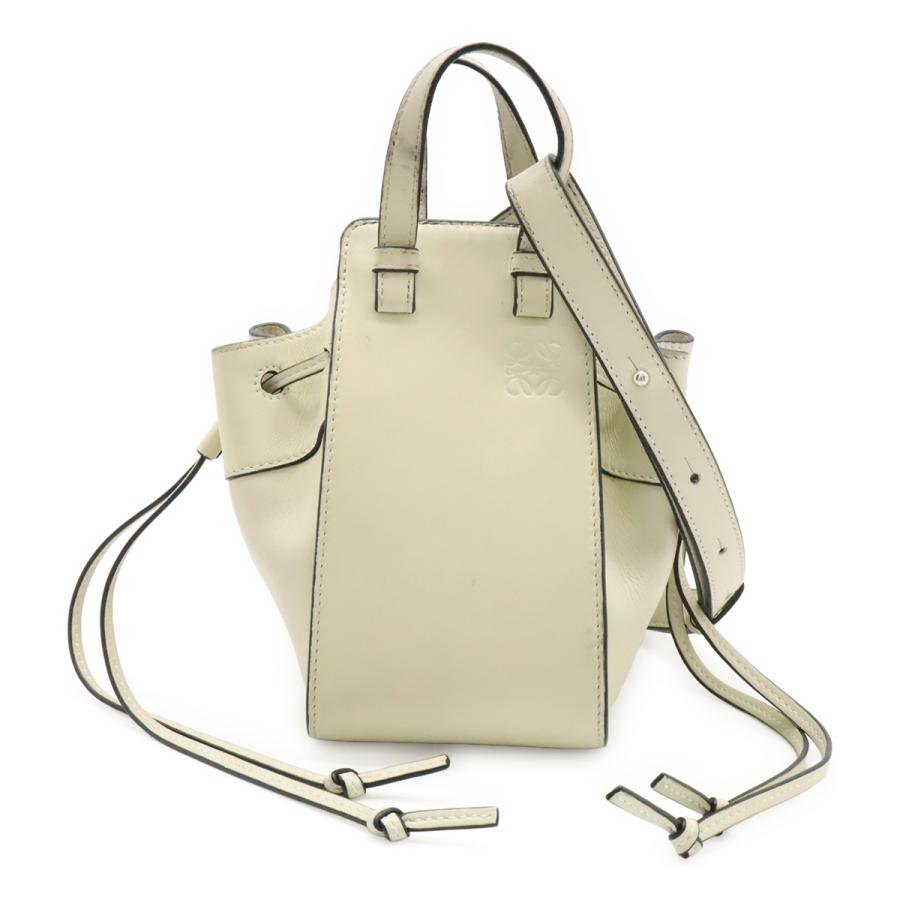 LOEWE ロエベ ハンモック ドローストリング バッグ ミニ ハンドバッグ 2WAY ショルダーバッグ レザー アイボリー 白 シルバー金具 | LOEWE