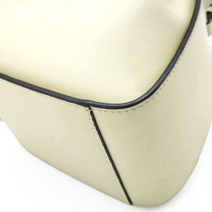 LOEWE ロエベ ハンモック ドローストリング バッグ ミニ ハンドバッグ 2WAY ショルダーバッグ レザー アイボリー 白 シルバー金具 | LOEWE | 02