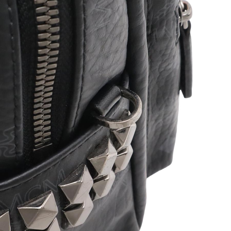 MCM エムシーエム ヴィセトス ロゴグラム バックパック リュックサック スタッズ PVC レザー ブラック ゴールド金具 シルバー金具 | MCM | 04