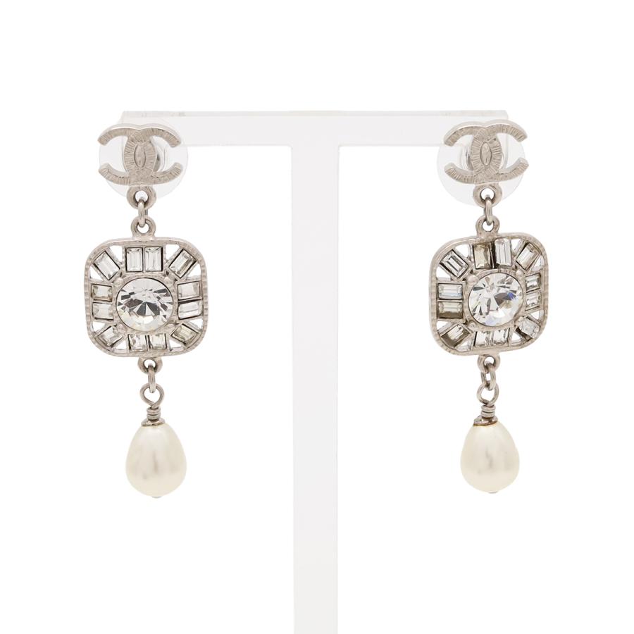 CHANEL シャネル ココマーク ビジュー パールピアス スイングピアス メタル フェイクパール シルバー ホワイト 09P | CHANEL