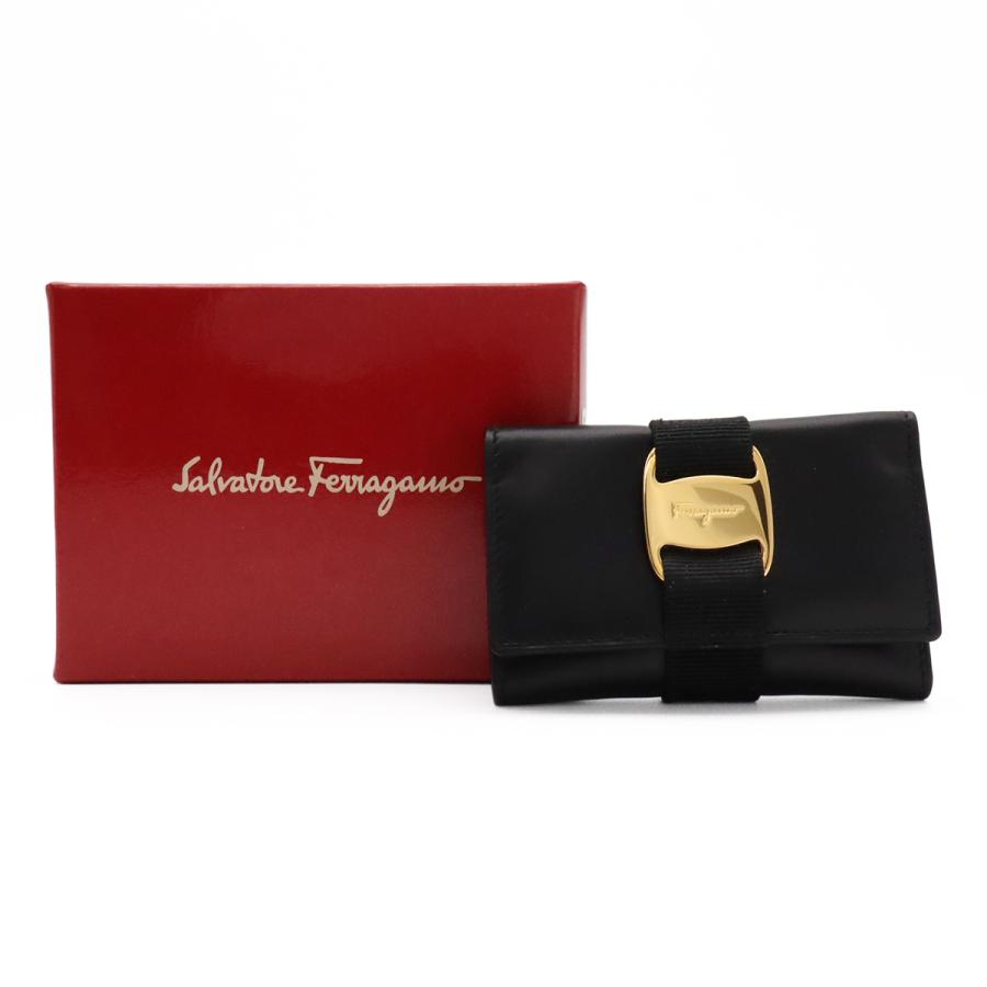 Salvatore Ferragamo サルヴァトーレ フェラガモ ヴァラ リボン 6連キーケース レザー ブラック 黒 ゴールド金具 22-3056 |  | 08