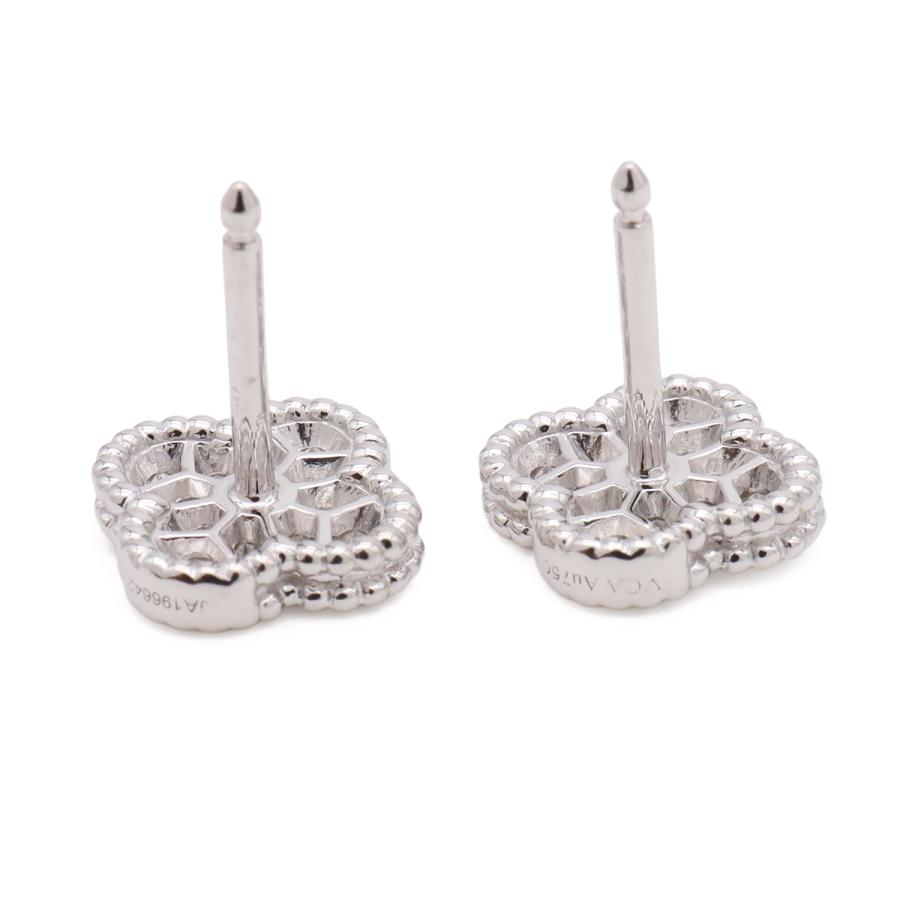 Van Cleef & Arpels ヴァン クリーフ & アーペル スウィートアルハンブラ ピアス K18WG D0.16ct 24PD VCARO85500 | Van Cleef ＆ Arpels | 04