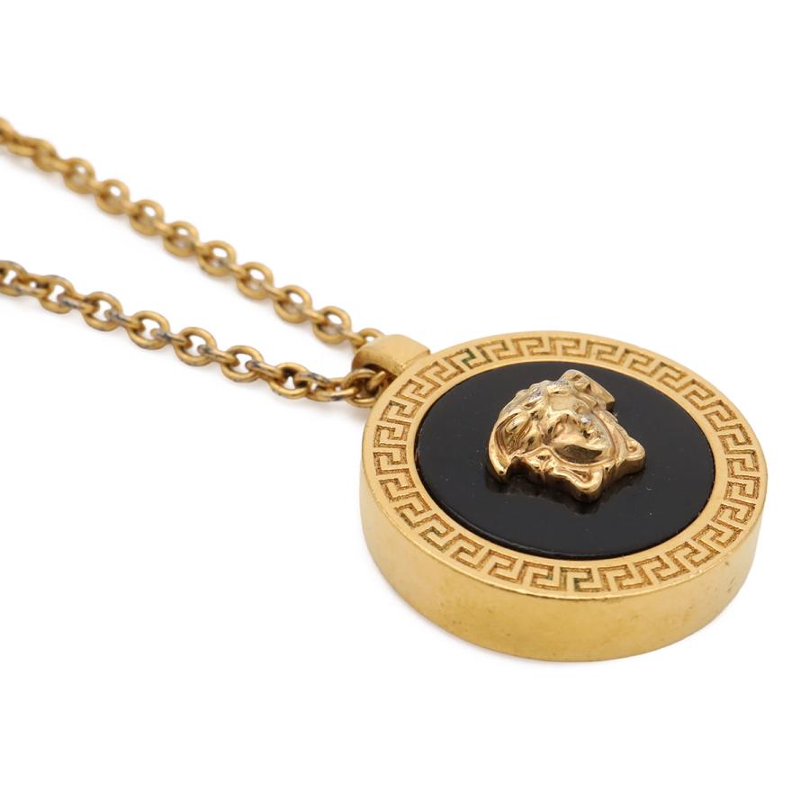 VERSACE ヴェルサーチェ ヴェルサーチ ベルサーチ メドゥーサ メデューサ グレカ チェーンネックレス ペンダント GP ゴールド ブラック | VERSACE | 02
