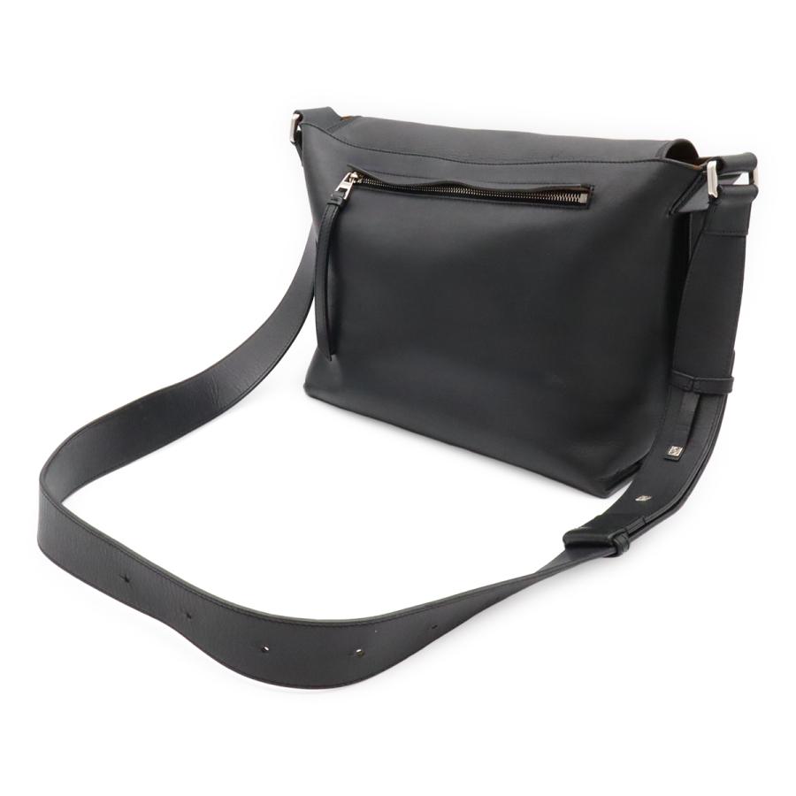 LOEWE ロエベ アナグラム ミリタリーメッセンジャーバッグ ショルダーバッグ キャンバス レザー ブラック 黒 シルバー金具 | LOEWE | 01