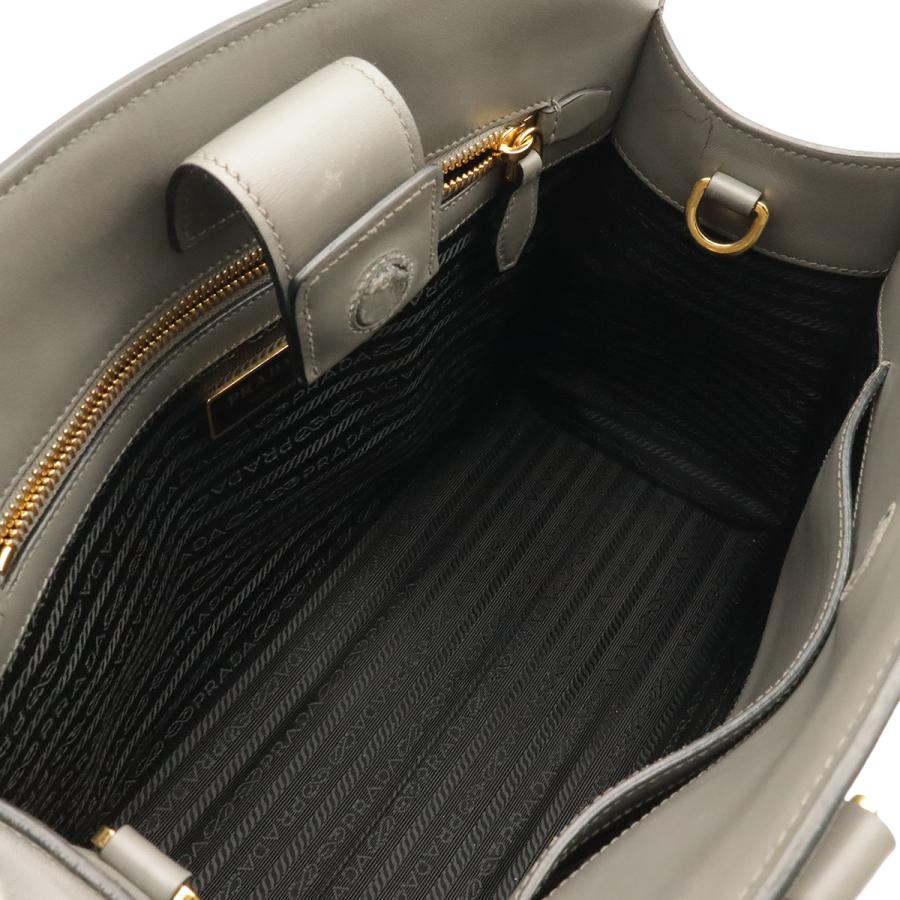 PRADA プラダ SAFFIANO サフィアーノ ハンドバッグ トートバッグ 2WAY ショルダーバッグ 斜め掛け レザー グレー ゴールド金具 1BA228 | PRADA | 05