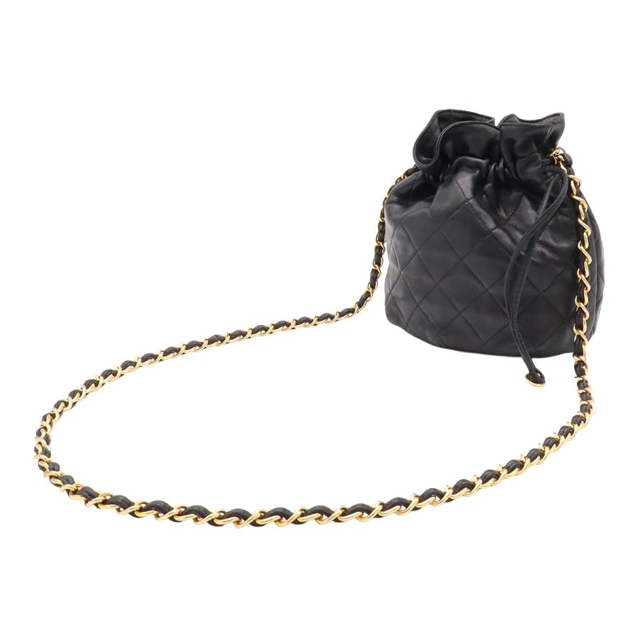 CHANEL シャネル マトラッセ チェーンショルダー ショルダーバッグ 斜め掛け ミニバッグ 巾着型 レザー ブラック 黒 ゴールド金具 | CHANEL | 01