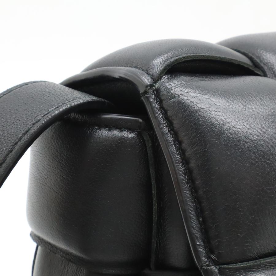 BOTTEGA VENETA ボッテガ ヴェネタ マキシ イントレチャート パデッド カセット ショルダーバッグ ポシェット レザー ブラック | BOTTEGA VENETA | 06
