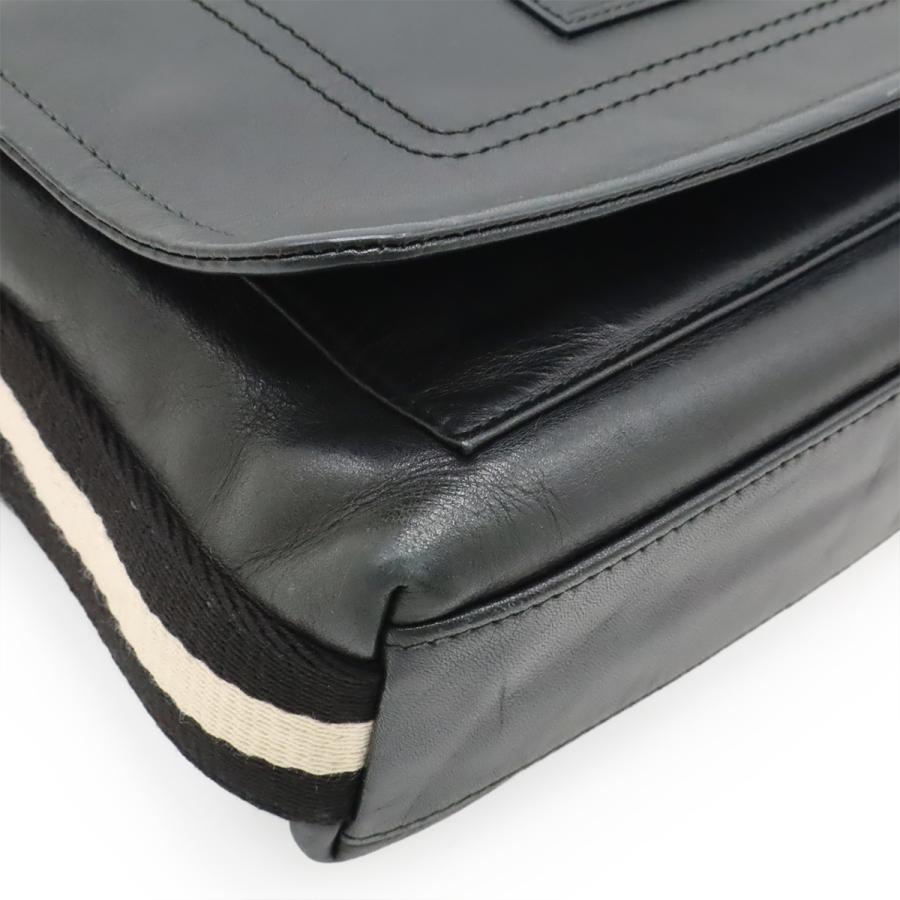 希少✨ バリー メッセンジャーバッグ トレスポ A4収納可 レザー ブラック 希少✨ バリー メッセンジャーバッグ トレスポ A4収納可 レザー