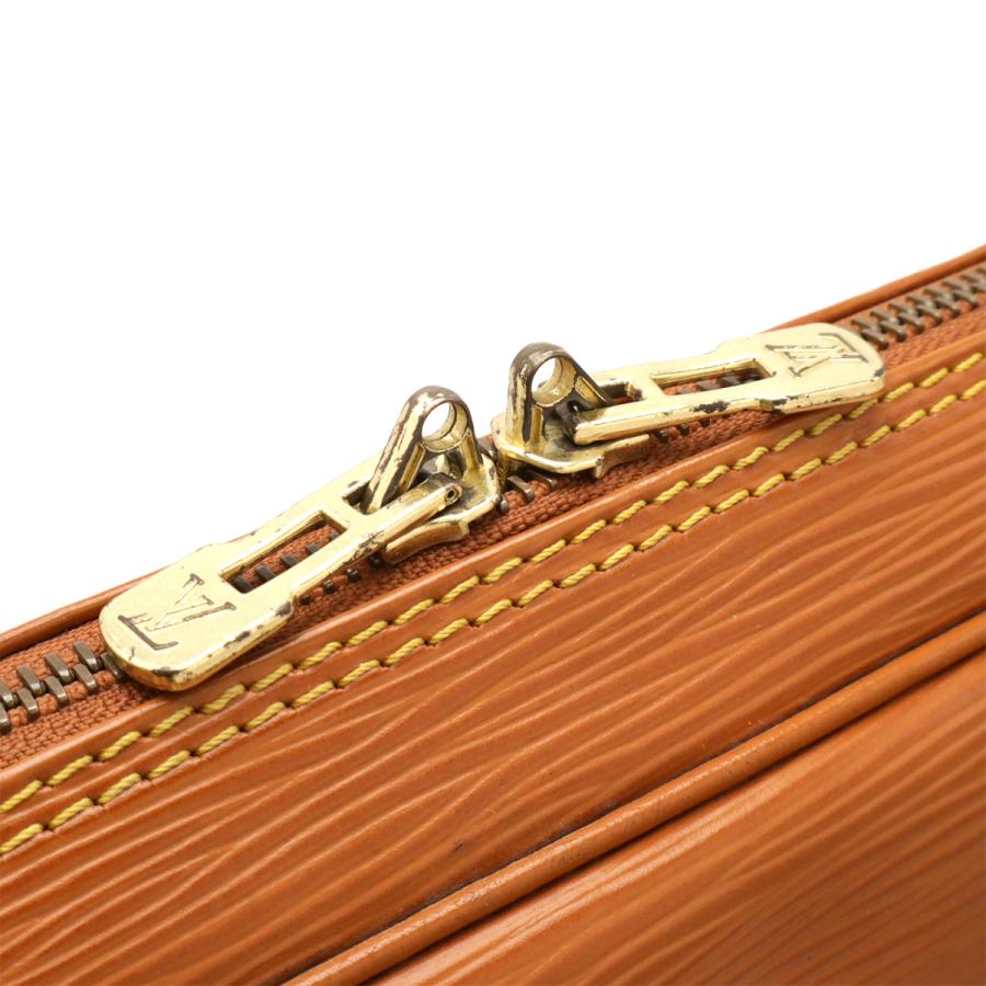 LOUIS VUITTON（ルイ・ヴィトン） ルイ ヴィトン エピ ポルト