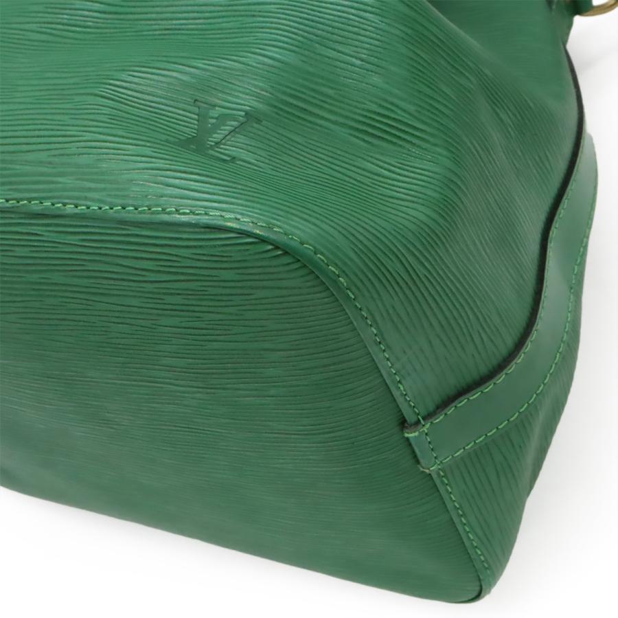 LOUIS VUITTON ルイ ヴィトン エピ プチノエ ショルダーバッグ セミショルダー ワンショルダー 巾着型 ボルネオグリーン 緑 M44104 LOUIS VUITTON（ルイ・ヴィトン） ルイ ヴィトン エピ プチノエ