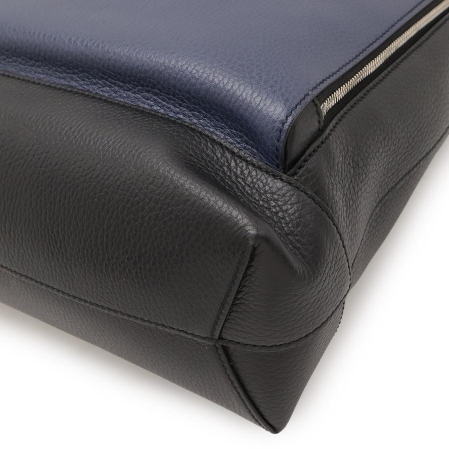 GUCCI グッチ コスモポリス トートバッグ 2WAY ショルダーバッグ 斜め掛け バイカラー レザー ブラック 黒 ネイビー 紺 シルバー金具 | GUCCI | 02