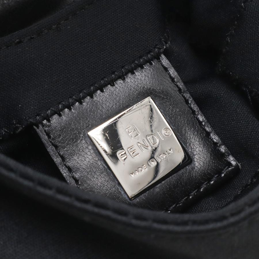 FENDI（フェンディ） ミニクロワッサン ミニマンマ ポーチ マルチ 