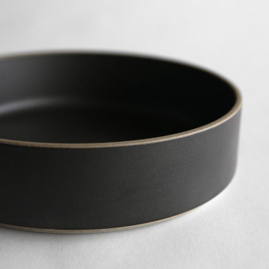 ハサミポーセリン HASAMI PORCELAIN ボウル 22cm ブラック HPB010 鉢 波佐見焼 食器 電子レンジ対応 食洗機対応 スタッキング ギフト プレゼント サラダ｜118383 | HASAMI PORCELAIN | 04
