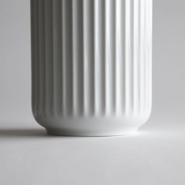 Lyngby Porcelain(リュンビューポーセリン) / Vase 20cm（White) | 磁器/フラワーベース/花瓶/北欧/ホワイト | 118209 |  | 03
