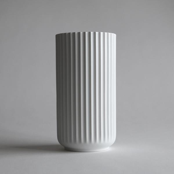 Lyngby Porcelain(リュンビューポーセリン) / Vase 20cm(Matt White) | 磁器/フラワーベース/花瓶/北欧/マットホワイト | 118145 |  | 01