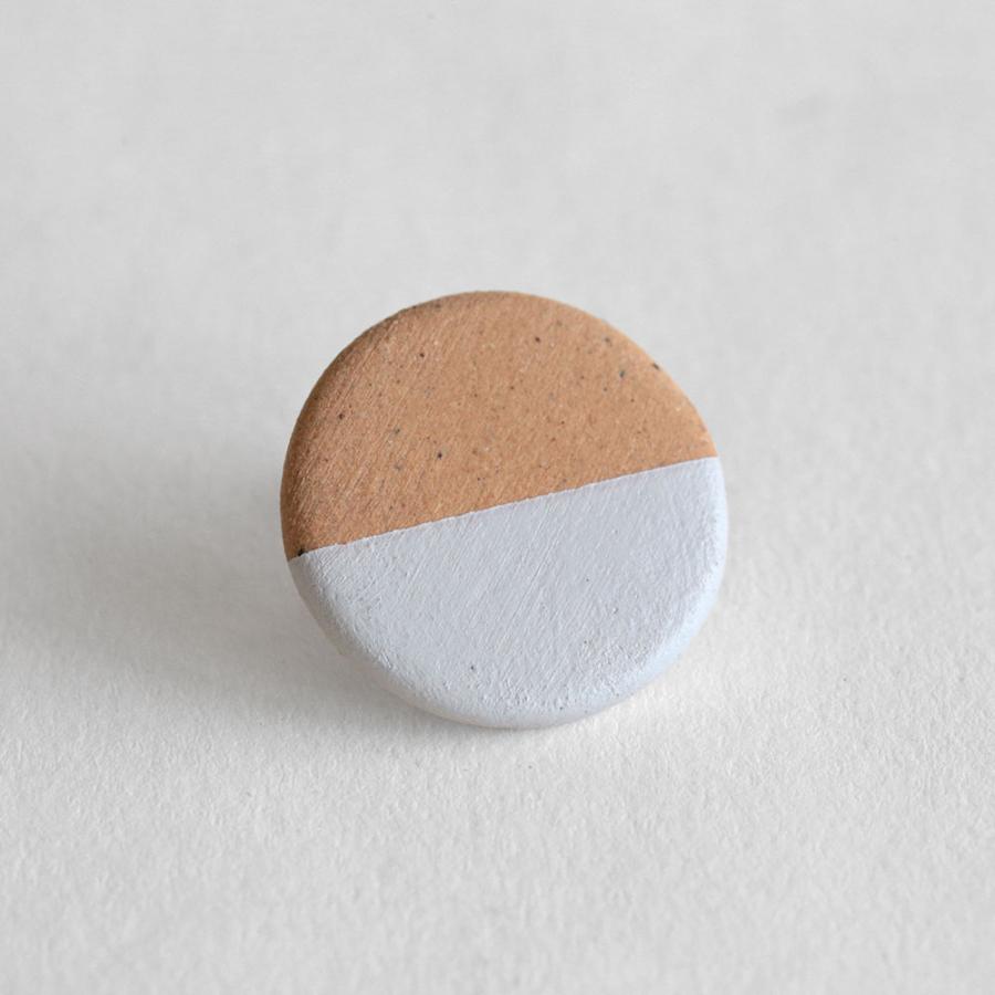 POINT / HALF-earring(red/white)【メール便可 5点まで】【ポイント/ハーフ/イヤリング/アクセサリー/塗装/レッド/ホワイト】[113871 |  | 01