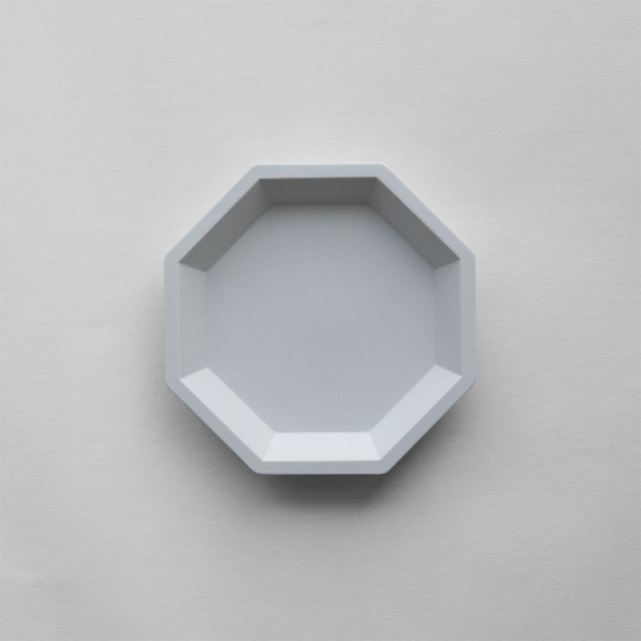 1616/arita japan / TY Standard Anise Plate150(Plain Gray) | アニスプレート/有田焼/八角皿/柳原照弘/TYスタンダード | 118529 | 1616 / arita japan | 02