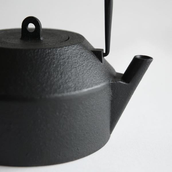 iwatemo(イワテモ) / iron kettle L-VK | Lサイズ/鉄瓶/南部鉄器/ヴィッレ・コッコネン/Ville Kokkonen | 115111 |  | 01