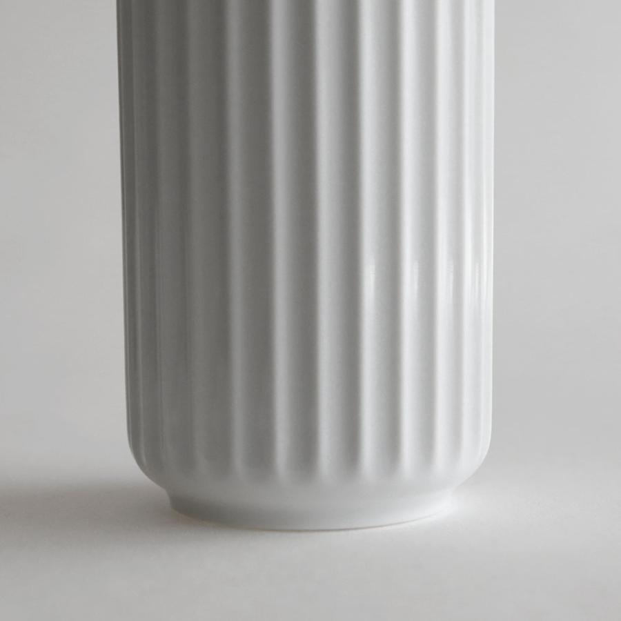 Lyngby Porcelain リュンビューポーセリン / Vase 12cm(White)｜磁器 花瓶 北欧 フラワーベース ホワイト シンプル インテリア ギフト｜119001 |  | 03