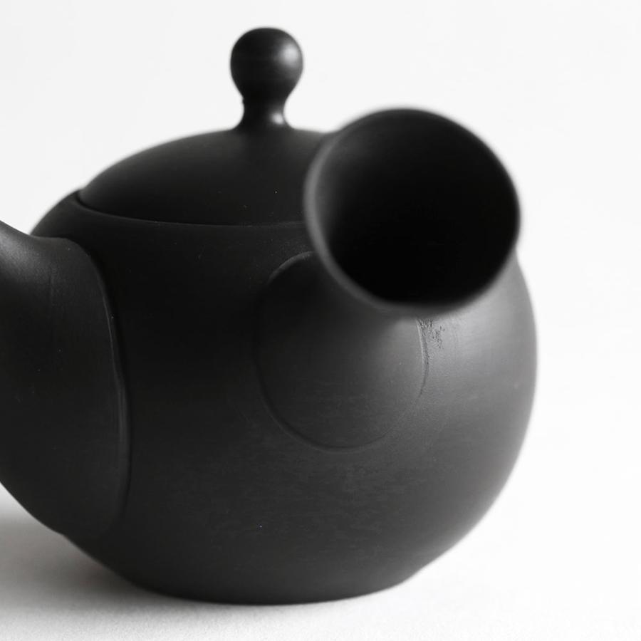 JINSUI / IROIRO 01(Black) | 丸急須/常滑焼き/お茶/日本六古窯/イロイロ/人水/茶器/ギフト | 118024 |  | 04