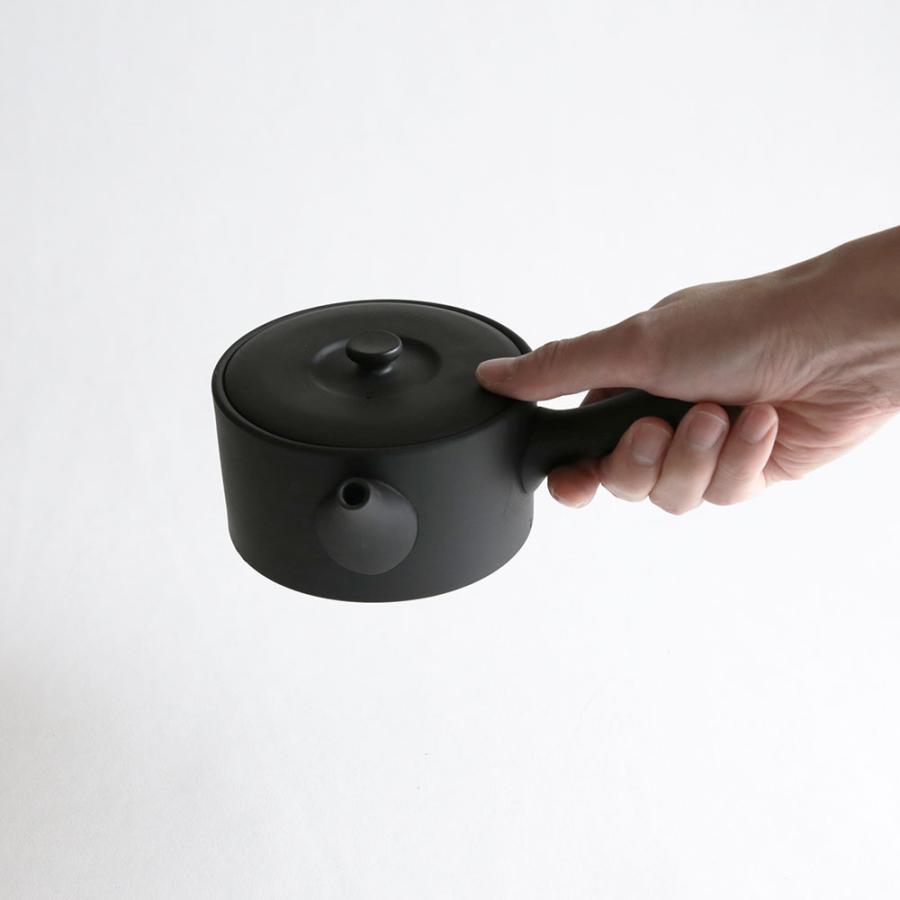 JINSUI / IROIRO 02(Black) | 急須/常滑焼き/お茶/日本六古窯/イロイロ/人水/茶器/ギフト | 118025 |  | 07