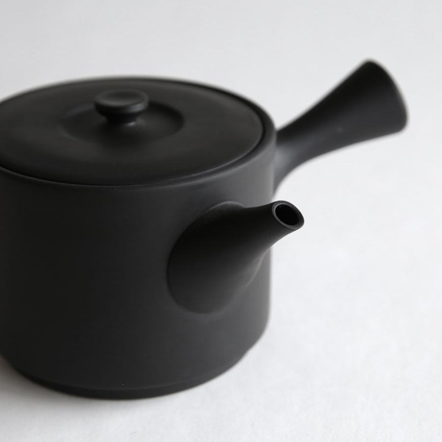 JINSUI / IROIRO 03(Black) | 急須/常滑焼き/お茶/日本六古窯/イロイロ/人水/茶器/ギフト | 118026 |  | 02