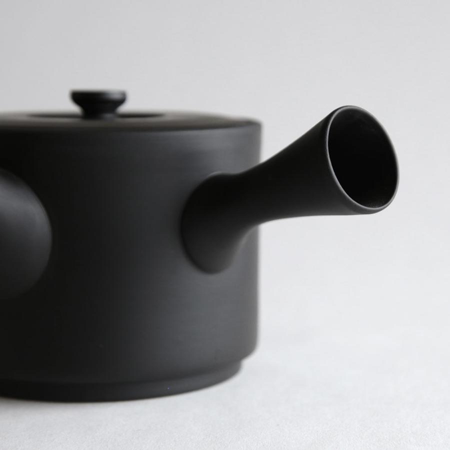 JINSUI / IROIRO 03(Black) | 急須/常滑焼き/お茶/日本六古窯/イロイロ/人水/茶器/ギフト | 118026 |  | 03