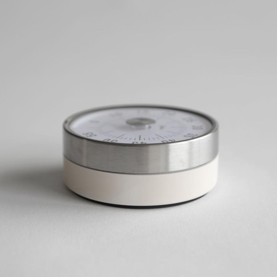 TFA DOSTMANN / Analogue kitchen timer PUCK 38.1028(White) | アナログキッチンタイマー/ステンレススチール/TFAデザイン | 117245 |  | 02