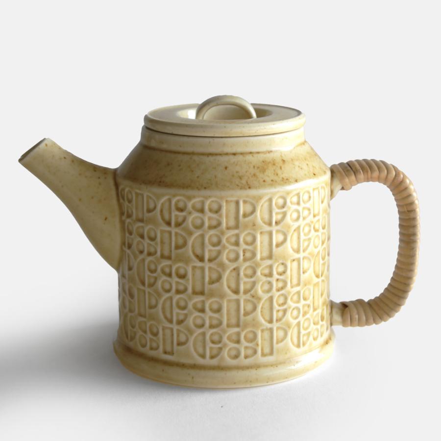GLOCAL STANDARD PRODUCTS / Kiln Pot (Ivory)【グローカルスタンダードプロダクツ/キルン/ポット/磁器/レリーフ】[117320 | GLOCAL STANDARD PRODUCTS