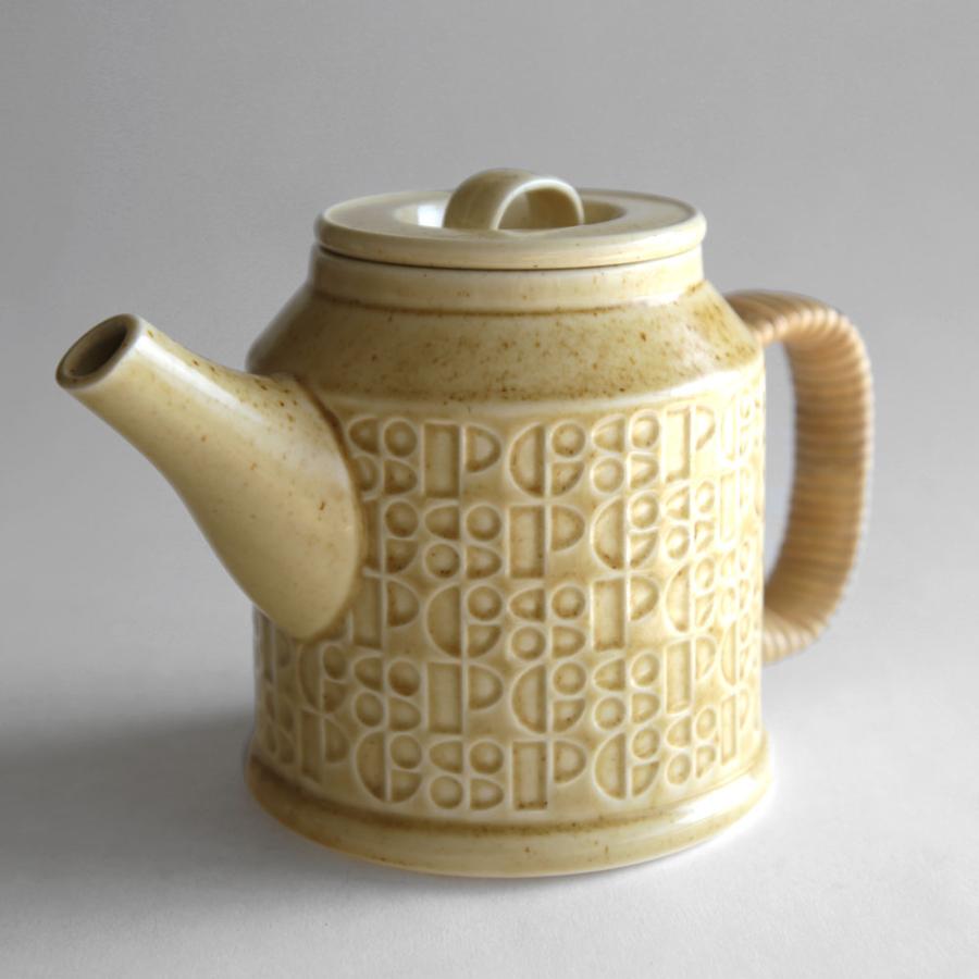 GLOCAL STANDARD PRODUCTS / Kiln Pot (Ivory)【グローカルスタンダードプロダクツ/キルン/ポット/磁器/レリーフ】[117320 | GLOCAL STANDARD PRODUCTS | 01