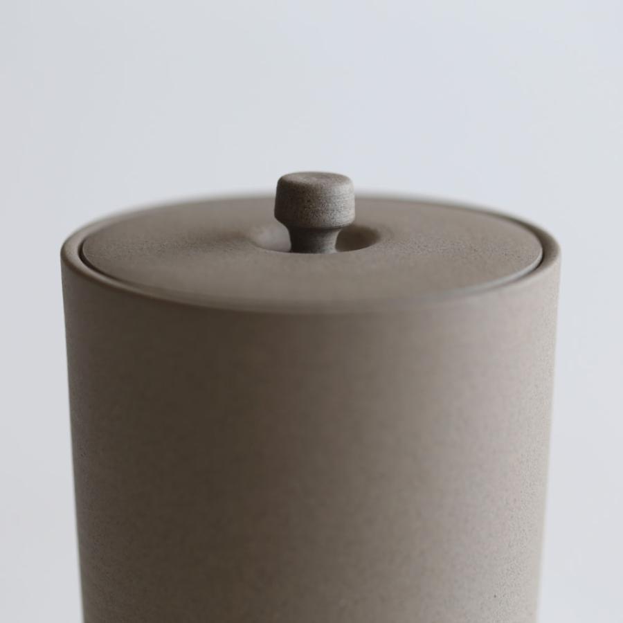 JINSUI / IROIRO 08(Gray) | 茶缶/茶筒/常滑焼き/日本六古窯/イロイロ/人水/ギフト | 118023 |  | 02