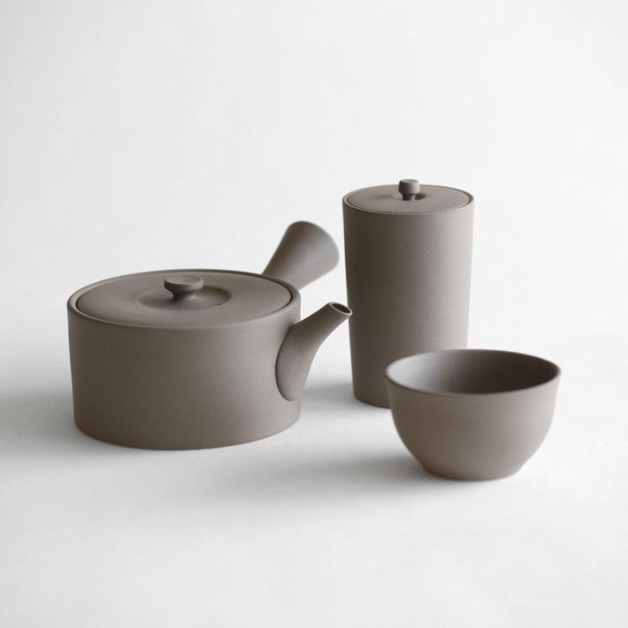 JINSUI / IROIRO 08(Gray) | 茶缶/茶筒/常滑焼き/日本六古窯/イロイロ/人水/ギフト | 118023 |  | 04