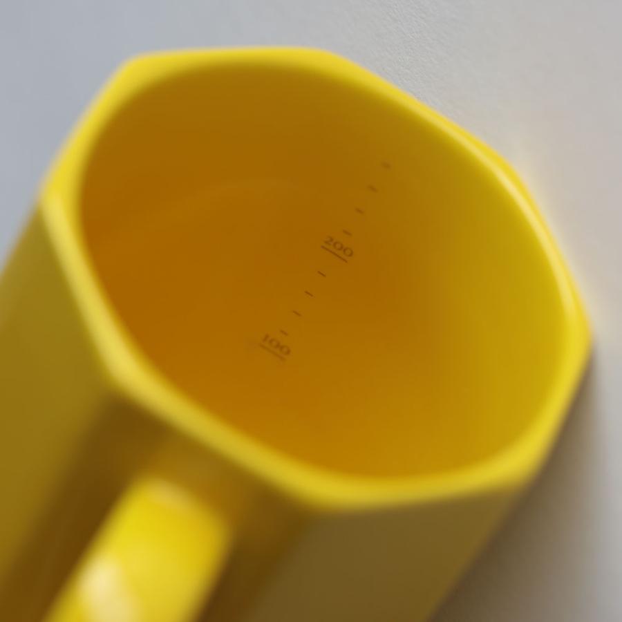 DETAIL INC. ディテール / Porcelain Measuring Mug (Yellow)｜イエロー ポーセリンメジャーリングマグ マグカップ スタッキング 食器 ギフト コーヒー｜118176 |  | 01