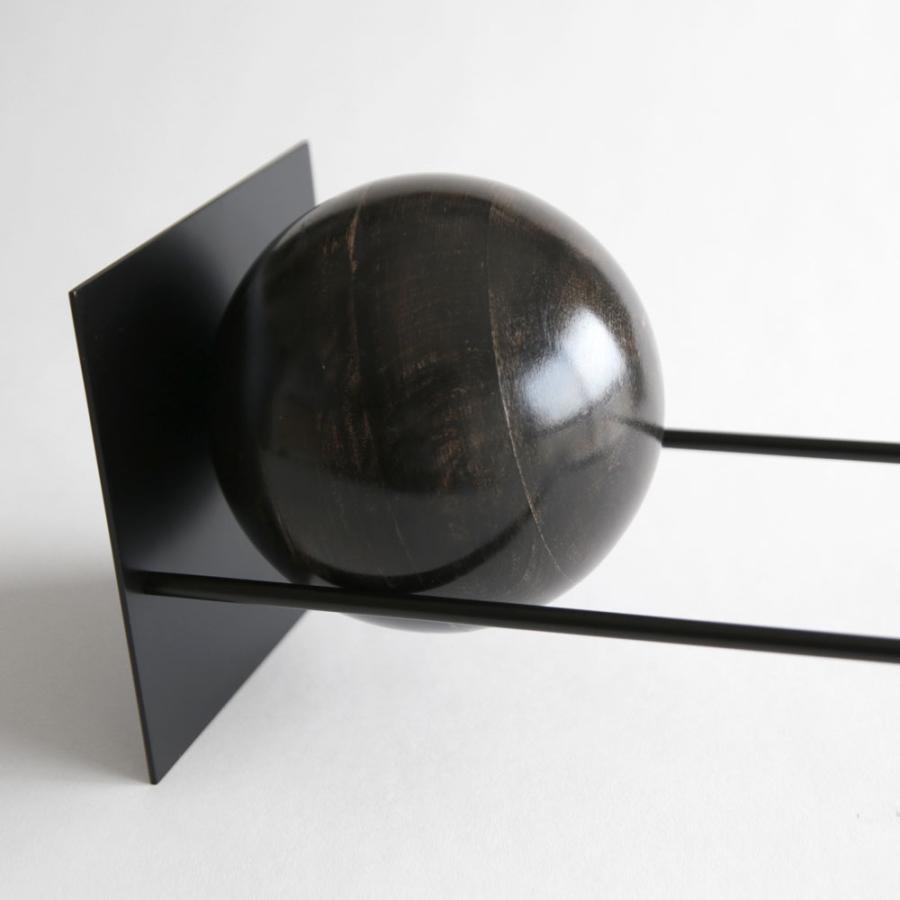 HERE by DETAIL / Slope Bookend (Black)｜ブラック スロープブックエンド ヒアーバイディテール 本棚 インテリア マンゴーウッド インテリア｜119156 |  | 01