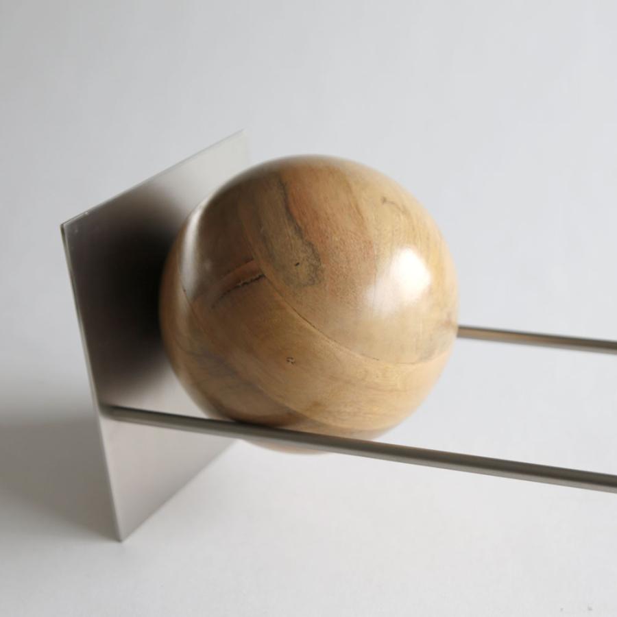 HERE by DETAIL / Slope Bookend (Silver)｜シルバー スロープブックエンド ヒアーバイディテール 本棚 インテリア マンゴーウッド モダン デザイン｜119157 |  | 01