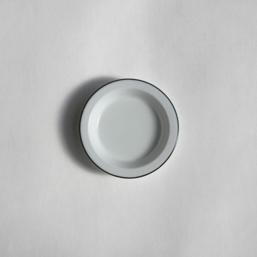 Cords コーズ / リムプレート 100mm ブラック｜Rim Plate 取り皿 小皿 Black 山野陽子 波佐見焼 食器 電子レンジ 食洗機対応 ギフト シンプル｜118762 |  | 01