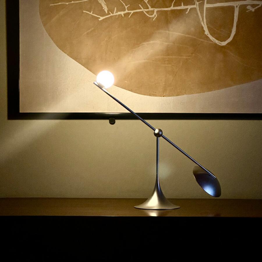 Lumio / OVO (Matte Gold)｜OV-01G ルミオ オーヴォ タスクライト 照明器具 LED ポータブル デスクライト マットゴールド｜118787 |  | 10