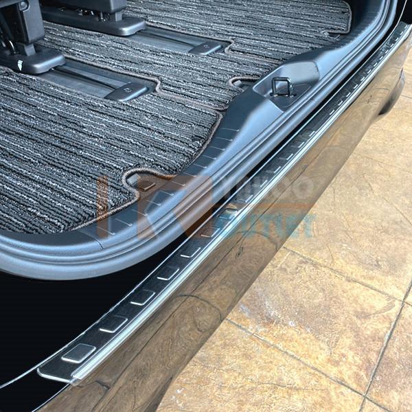 大放出セール トヨタ アルファード/ヴェルファイア 30系 前期 後期 リアバンパーステップガード ステップカバー 傷付き防止 ステンレス製 外装パーツ 4288 |  | 03