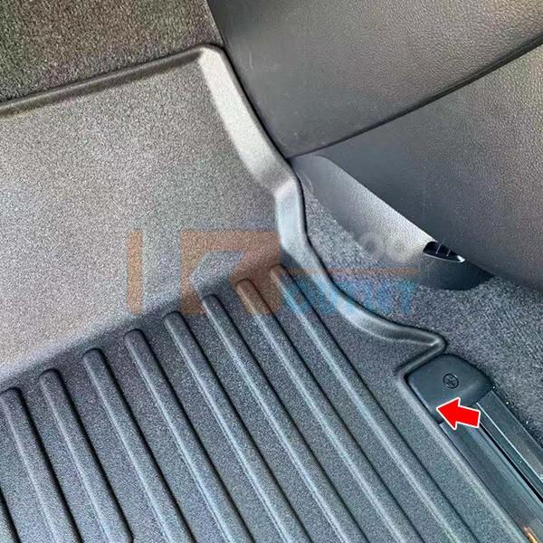 大放出セール ヴェルファイア 30系 後期 フロアマット カーゴマット 3D成型 防水 傷 汚れ防止 水洗い可能 カスタム パーツ 内装 2枚組 4584 |  | 01