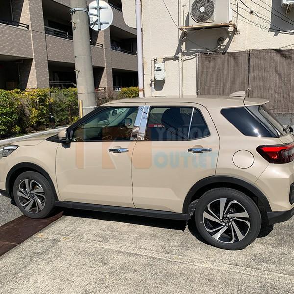 大放出セール トヨタ ライズ RAIZE A200A/210A型 2019年 ウィンドウ ピラーカバー ガーニッシュ ステンレス製 超鏡面 カスタムパーツ 外装 6P 4686 |  | 01