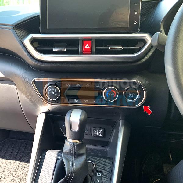 セット割 ライズ RAIZE A200A/210A型 2019年 エアコン操作パネル＆リアリフレクターガーニッシュ ＆リアリフレクタートリム ステンレス製 鏡面 4958 |  | 02