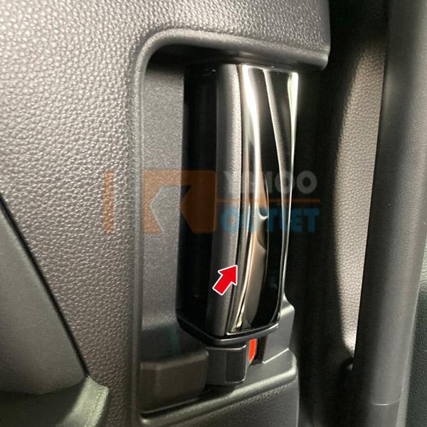 大放出セール 人気 トヨタ 新型 ヴォクシー/ノア 90系 2022年1月〜 ドアベゼル ドアハンドルカバー ドアパネル  鏡面 カスタム パーツ 4P 5614 |  | 02