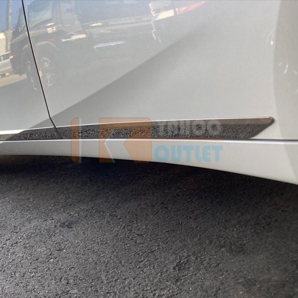 大放出セール トヨタ 新型 プリウス 60系 5代目 2023年1月〜 ドアトリム ドアアンダーガーニッシュ  傷付き防止 ステンレス製 鏡面 カスタムパーツ 外装 4P 5963 |  | 01