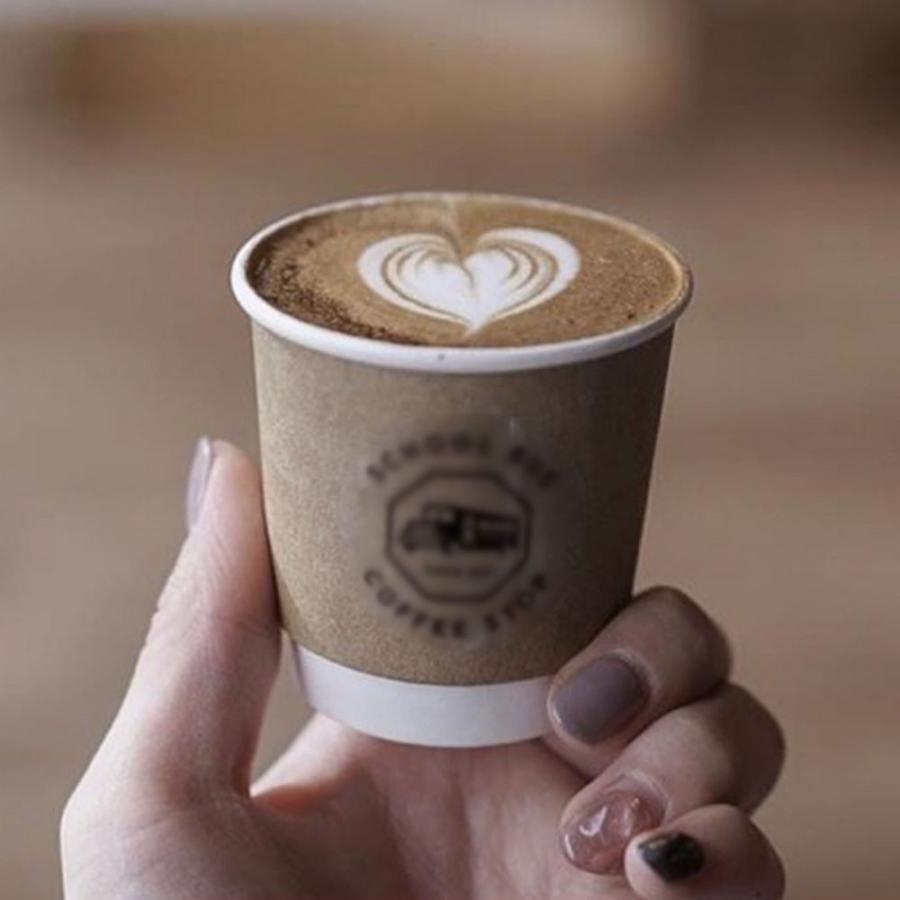 テイクアウト おしゃれ お持ち帰り 紙コップ 断熱クラフト二重4オンス 紙カップ 1000個 4 Bmtオンラインストア 通販 Yahoo ショッピング