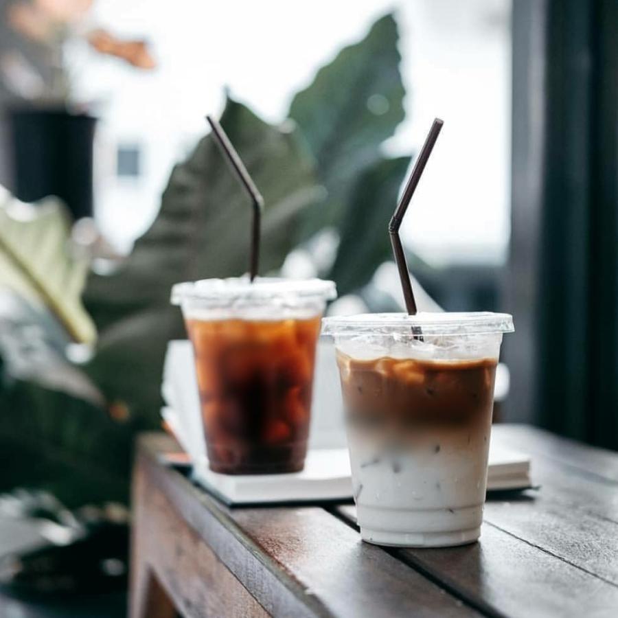 テイクアウト お持ち帰り クリアカップ ペットカップ 蓋 フタ付き 14オンス 平フタ おしゃれ 100個セット Ec32 Bmt Petflat14 Bmtオンラインストア 通販 Yahoo ショッピング