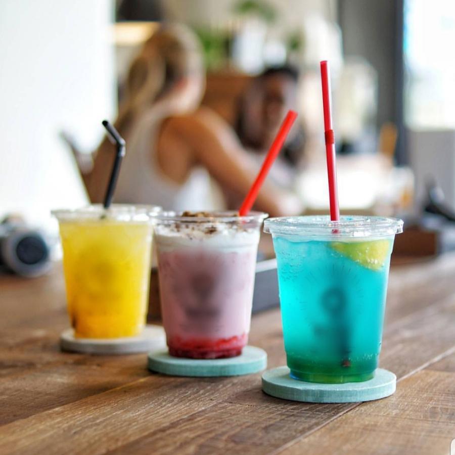 Wincup L18S ストロースロット付き蓋 12オンスから24オンスのフォームカップ用 キューブ 1.60インチ 半透明 (10 断熱クラフト2重 8オンス 紙カップ ＆ ホット用白蓋 100個セット テイクアウト 紙コップ 蓋 フタ付き おしゃれ EC14 :  BMTオンラインストア - 通販 - Yahoo!ショッピング