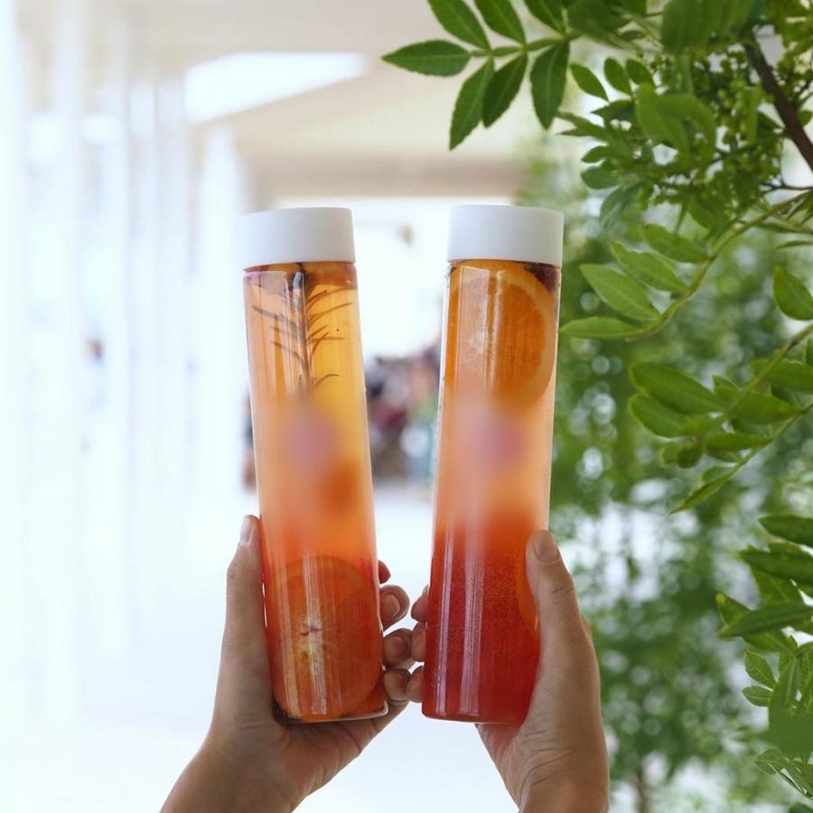 テイクアウト ドリンクボトル おしゃれ ボトル容器 490ml シリンダー 白蓋 ボトルドリンク 100個セットの画像