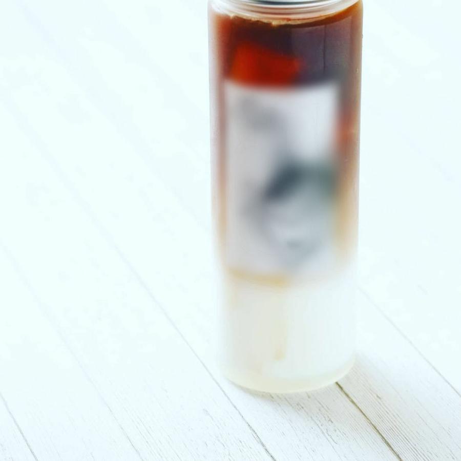 テイクアウト ドリンクボトル おしゃれ ボトル容器 355ml pipe 銀蓋 ボトルドリンク 100個セットの画像